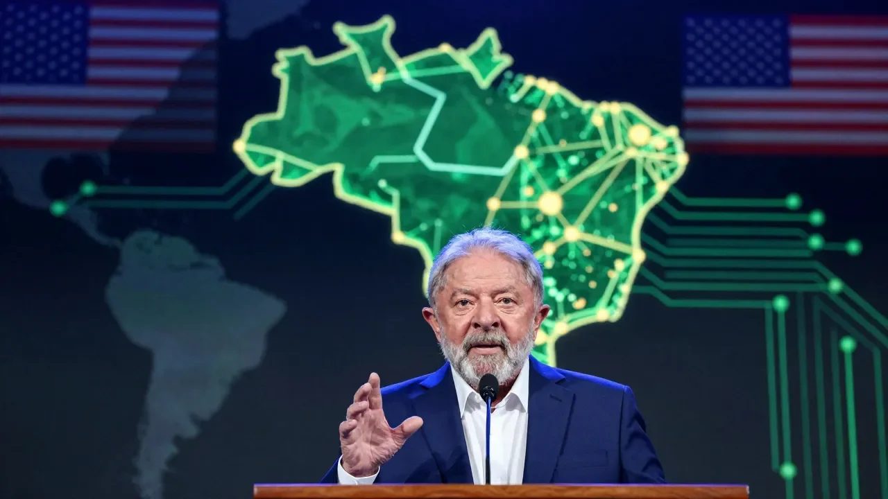 Lula defende IA nacional e recusa dependência de China e EUA - Imagem complementar